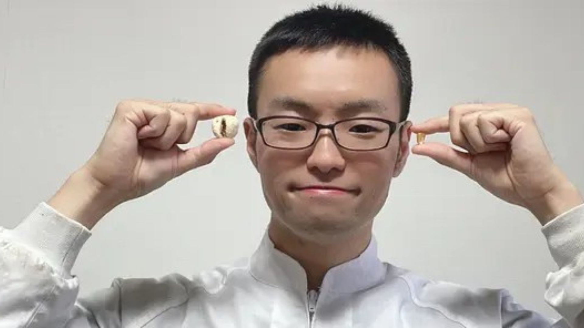 坂金製菓株式会社