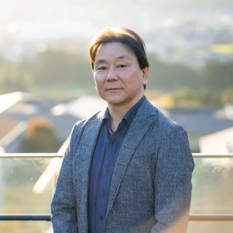 中谷 真憲 氏